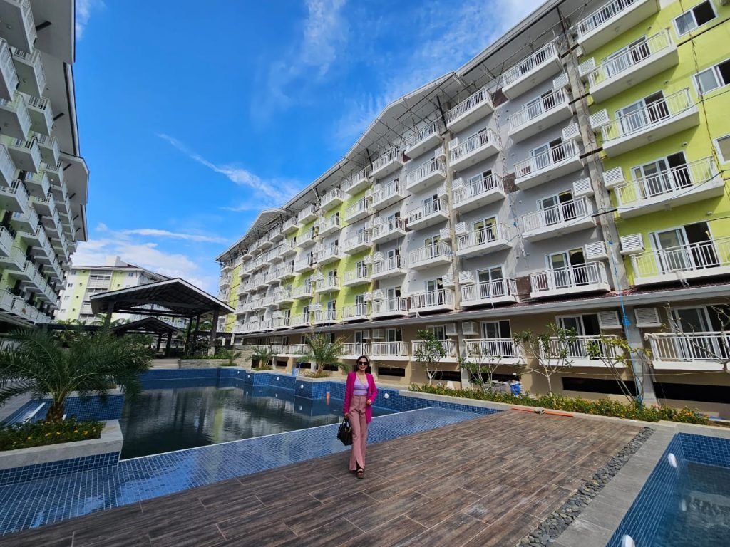Amani Grand Resort Residences Pool Side facing Tower B